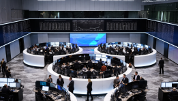 SKN | European Markets Hold Steady as Mixed Performance Signals Ongoing Consolidation