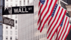 SKN | Global Bank Indexes Mixed as U.S. Weakness Offsets Strength in Europe and Israel