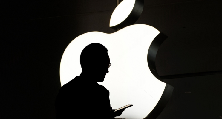 SKN | Apple Beats Earnings Expectations as Strong Sales Reinforce Market Leadership