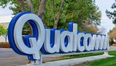 SKN | Qualcomm Leads Chip Stock Selloff as Inflation Fears Shake AI Rally