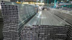 SKN | Canada Redirects Aluminium Trade Toward Europe as Iran Conflict Drives Prices Higher