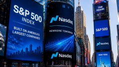 SKN | S&P 500 and Nasdaq Reach New Highs as Chip Stocks Offset Iran Oil Concerns