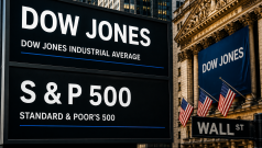 SKN | Dow Surges 600 Points as S&P 500 Closes Above 7,300 on Hopes for US-Iran Deal
