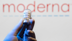 SKN | Moderna Beats Revenue Expectations as Global Vaccine Demand Supports International Sales