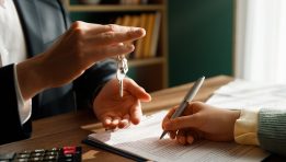 SKN | US Housing Market Finds Balance as Buyers and Sellers Align on Prices