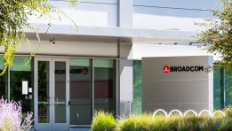 SKN | Broadcom (AVGO) Extends AI-Fueled Rally as Wall Street Bets on Infrastructure Dominance