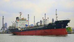 SKN | Iran Negotiations Advance as Tensions Over Uranium Enrichment and Hormuz Shipping Fees Ease Pressure on Markets