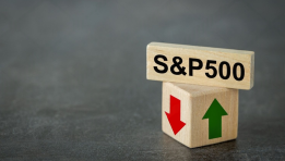 SKN | S&P 500 Consolidates Near 7,400: Are US Equities Prepping for a Mid-Year Breakout?