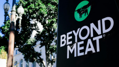 SKN | Beyond Meat Shares Rally as Investors Weigh Turnaround Potential Amid Ongoing Challenges