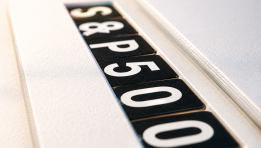 SKN | S&P 500 Advances as Oil Prices Slide and Investors Await Micron Earnings