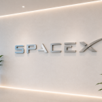 SKN | Is SpaceX Overvalued? Wall Street Questions a $2 Trillion Valuation Despite Massive AI Ambitions