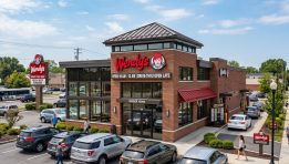 SKN | Why Are Wendy’s and Jack in the Box Stocks Falling? What Investors Should Know