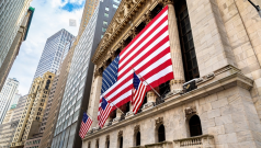 SKN | US Markets Turn Cautious as Technology Stocks Weigh on Wall Street While Volatility Climbs