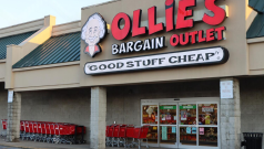 SKN | Ollie’s Leads Discount Retail Earnings as Value-Focused Chains Navigate Changing Consumer Spending