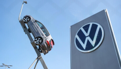 SKN | Volkswagen Falls to 15-Year Low as Job Cut Reports Deepen Structural Auto Sector Concerns