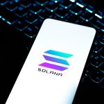 SKN | Solana Positioned to Outpace Bitcoin as Blockchain Adoption Expands