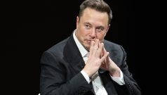 SKN | Elon Musk Nears Trillionaire Status as SpaceX IPO Targets Record-Breaking Valuation