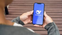 SKN | DeepSeek Raises $7.4 Billion at Over $50 Billion Valuation in Founder-Controlled Funding Round