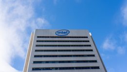 SKN | Intel Eyes AI-Driven Revival as Rising Demand for CPUs Creates New Growth Opportunity