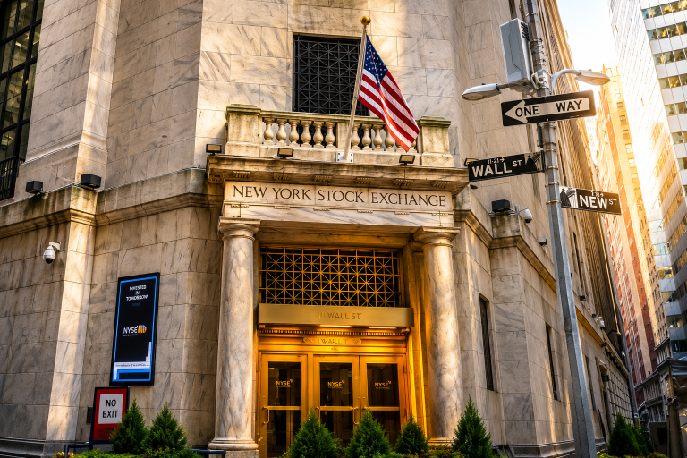 SKN |  Technology Stocks Weigh on U.S. Markets as Nasdaq Leads July 13 Pullback