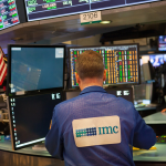 SKN | S&P 500 Ends Lower as Chip Selloff Drags Nasdaq Down More Than 1%