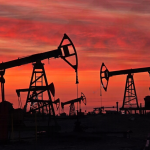 SKN | Oil Prices Rise as Iran-U.S. Tensions Renew Supply Disruption Concerns