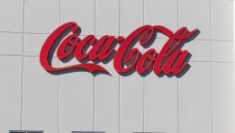 SKN | Coca-Cola’s Fairlife Production Disruption Raises Cybersecurity Concerns as Investors Assess Dividend Risks