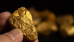 SKN | Is the Global Energy Squeeze Igniting a New Golden Age for Mining Stocks?