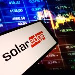 Why SolarEdge Stock Is Gaining Momentum as Solar Demand and Energy Transition Optimism Return