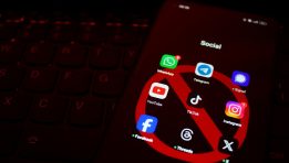 SKN | Why Is Australia Strengthening Its Child Social Media Ban Despite Political Opposition?