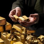 SKN | Gold Futures Rebound Above $4,200 as Weekly Recovery Tests the Metal’s Safe-Haven Appeal