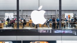 SKN | Can Apple Reclaim the World’s Most Valuable Company Title by Surpassing Nvidia’s $5 Trillion Valuation?