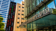 SKN | Tel Aviv Market Ends Mixed as TA-35 Retreats While Technology and Mid-Cap Shares Show Resilience