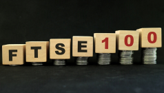 SKN | FTSE 100 Falls as Bank and Energy Stocks Offset Technology Gains