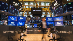 SKN | Americas Markets Close Mixed as Nasdaq Falls 0.52% and Russell 2000 Drops 1.39%