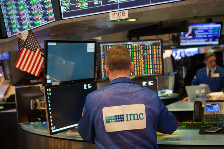 SKN | U.S. Stocks Extend Gains as Nasdaq Leads Broad Market Advance