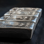 SKN | Silver Prices Retreat as Citi Doubles Down on Long-Term Outlook Amid Market Volatility