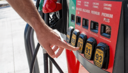 SKN | Oil Posts Weekly Loss Despite Friday Rebound as Strait of Hormuz Talks Continue