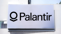 SKN | Palantir Extends Rally as Investors Reward AI Leadership and Industry-Leading Growth