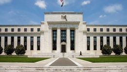 SKN | Could the US Dollar Lose Its Reserve Currency Status Within 25 Years?