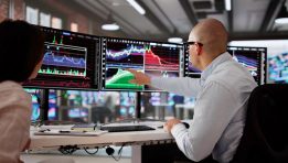 SKN | Asia Markets Mixed on August 18, 2026 as Japan and South Korea Retreat While China Holds Near 4,000