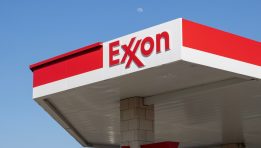 SKN | ExxonMobil Returns $9.4 Billion to Shareholders in One Quarter as Earnings Fund Massive Payout