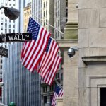 SKN | Massive U.S. Rally vs. Seoul Plunge: Deep Global Divide in Chip and Tech Stocks