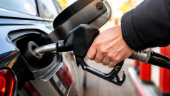 SKN | Could Stalled U.S.-Iran Talks and Tight Fuel Inventories Keep Oil Prices Elevated?