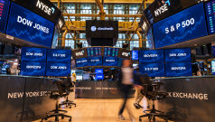 SKN | September 8, 2026 Market Overview: Dow Falls 1.18% as North American Stocks Retreat