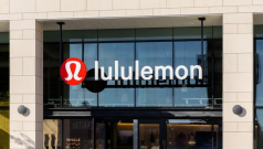 SKN | Lululemon Cuts FY26 Outlook Again as Weak U.S. Demand Tests Its Turnaround Strategy