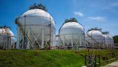 SKN | Natural Gas Leverage Comes at a Cost: What BOIL’s 2x ETF Exposure Means for Investors