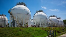 SKN | Natural Gas Leverage Comes at a Cost: What BOIL’s 2x ETF Exposure Means for Investors