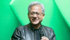 SKN | Nvidia CEO Puts Trump on Speakerphone as AI Risk Debate Intensifies