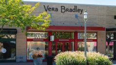 SKN | Can Vera Bradley’s Q2 Earnings Beat Expectations as Investors Watch Revenue Recovery?